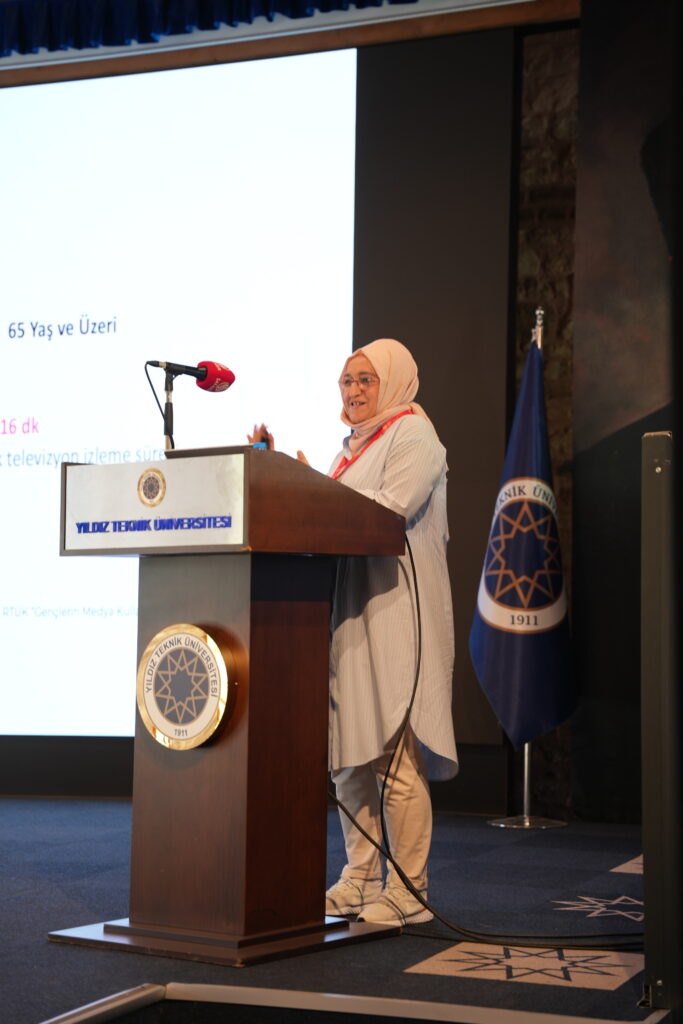 SAYADER ve YTÜ Sosyal Medya & İçerik Üretim Workshop’undan bir kare