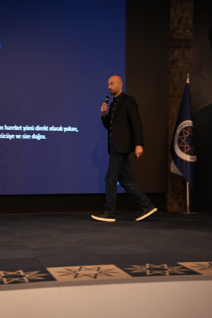 SAYADER ve YTÜ Sosyal Medya & İçerik Üretim Workshop’undan bir kare