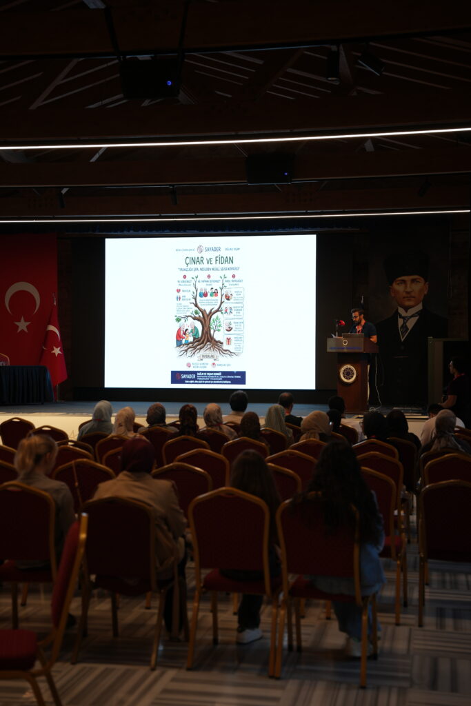 SAYADER ve YTÜ Sosyal Medya & İçerik Üretim Workshop’undan bir kare