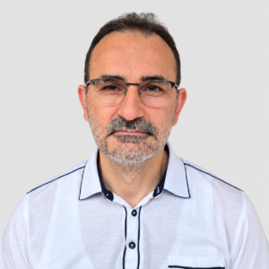 Doç. Dr. Mehmet Işık